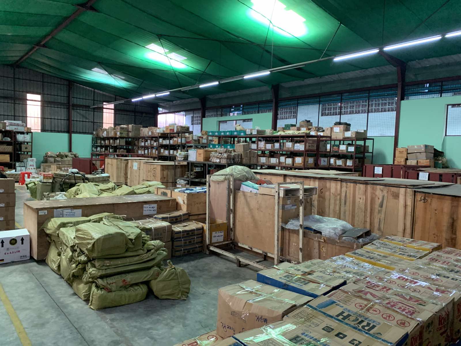 Showroom Image 3